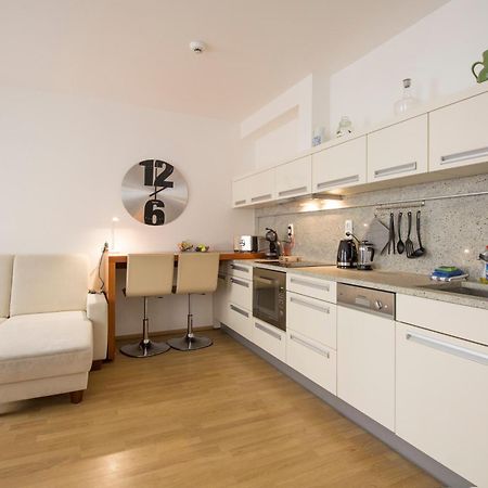 Luxurious Apartment Near Prague Castle Bagian luar foto