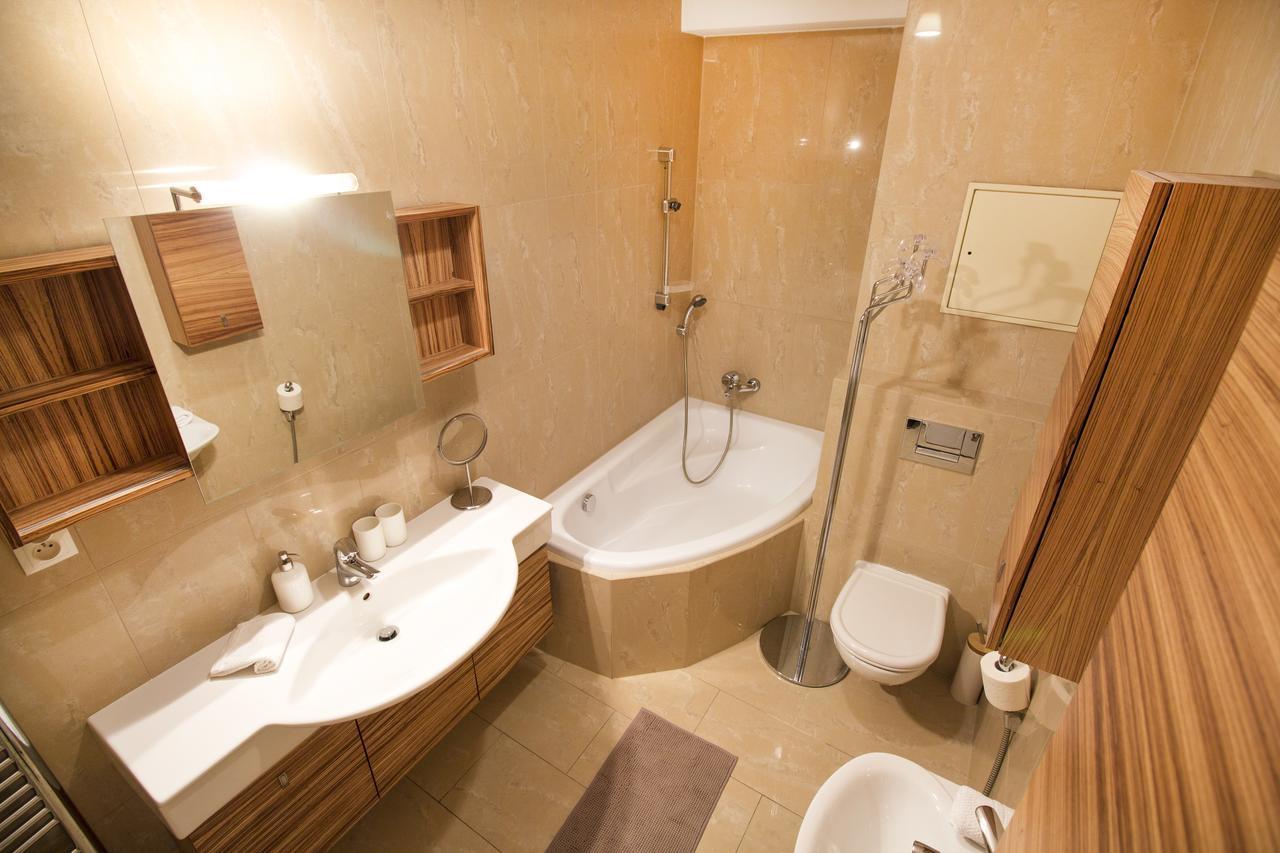 Luxurious Apartment Near Prague Castle Bagian luar foto